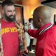 Jason Kelce Arrives in grand style to cheer for brother Travis Kelce opener game Ravens Vs Chiefs pted for a playful, yet stylish look, wearing a Chiefs-colored floral shirt over his signature “Big Yeti” t-shirt, paying homage to his brother's nickname from college days.